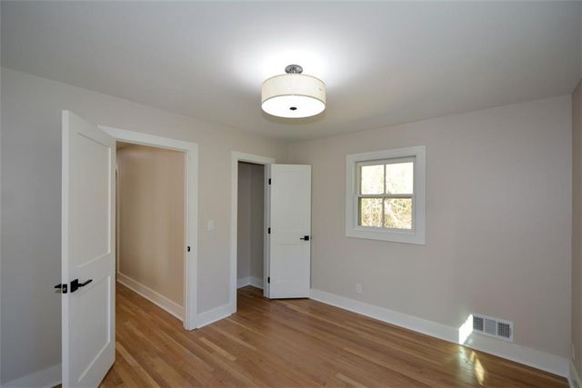 1610 Chateau Drive, Atlanta, GA 30338