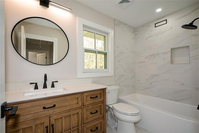 1610 Chateau Drive, Atlanta, GA 30338