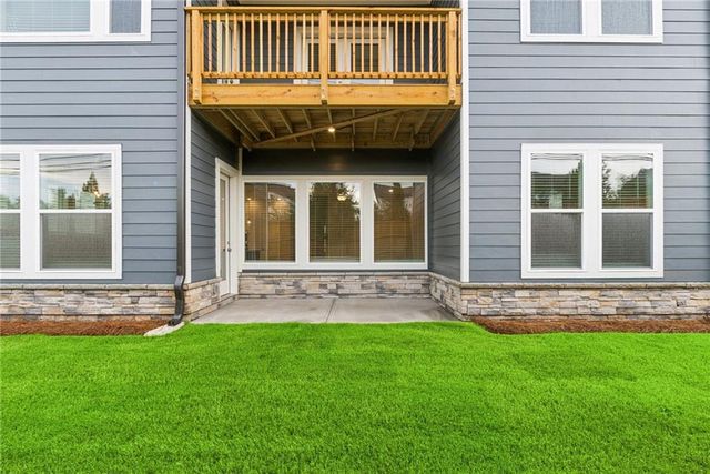 305 Beebalm Street, Woodstock, GA 30188