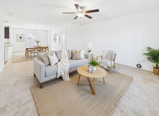 525 Riverdale DR, Jarrell, TX 76537