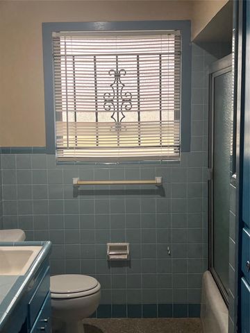 714 E Whitney Street, Houston, TX 77022