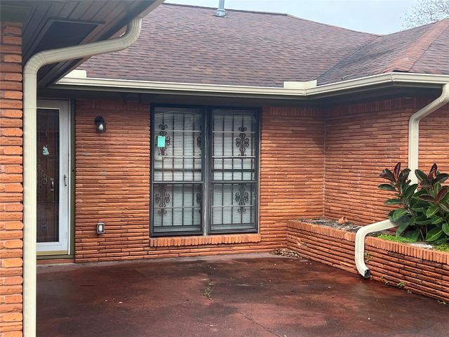 714 E Whitney Street, Houston, TX 77022