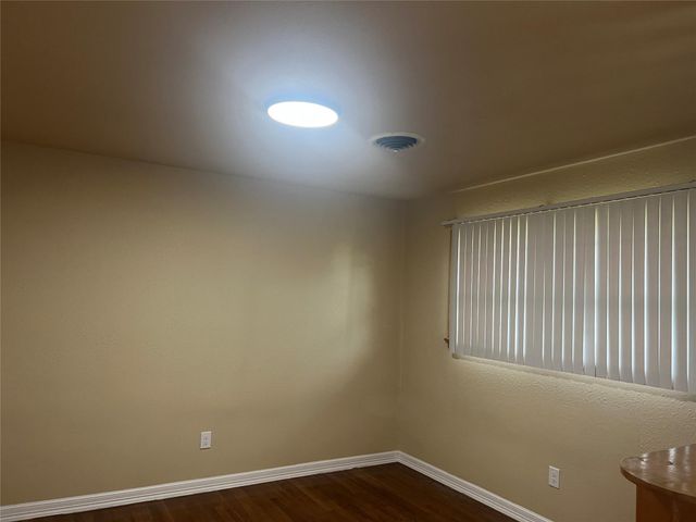 714 E Whitney Street, Houston, TX 77022