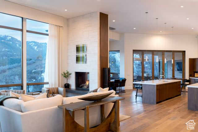 8947 PARLEYS LN, Park City, UT 84098