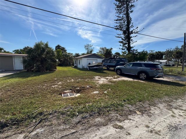 1021 CANAL STREET, Ruskin, FL 33570