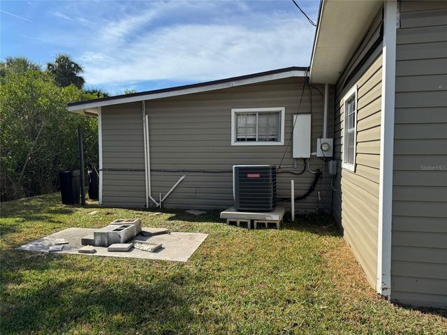 1021 CANAL STREET, Ruskin, FL 33570