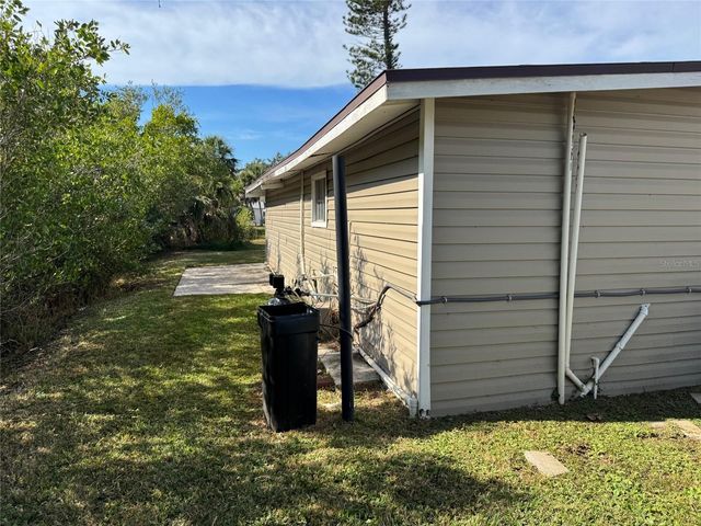 1021 CANAL STREET, Ruskin, FL 33570