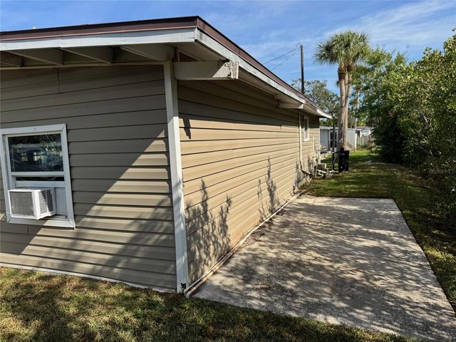 1021 CANAL STREET, Ruskin, FL 33570