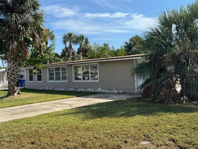 1021 CANAL STREET, Ruskin, FL 33570