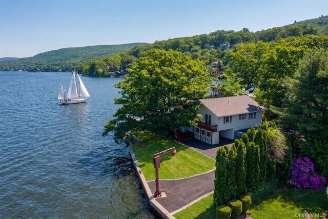 46 W Cove Road, Greenwood Lake, NY 10925