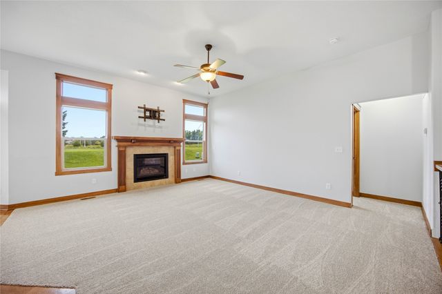 1011 NW 37th Street, Ankeny, IA 50023