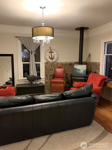 465 Tyee Drive, Point Roberts, WA 98281