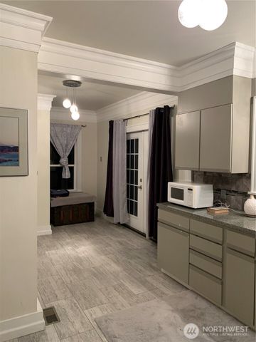 465 Tyee Drive, Point Roberts, WA 98281