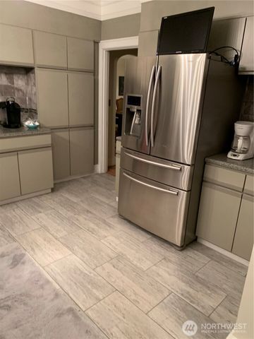 465 Tyee Drive, Point Roberts, WA 98281