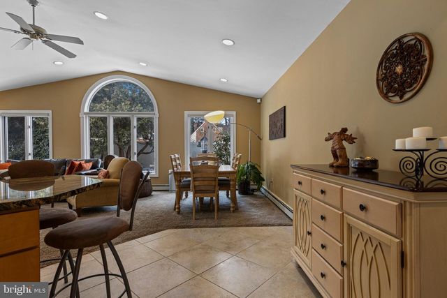 905 HEATHDALE LN, Media, PA 19063