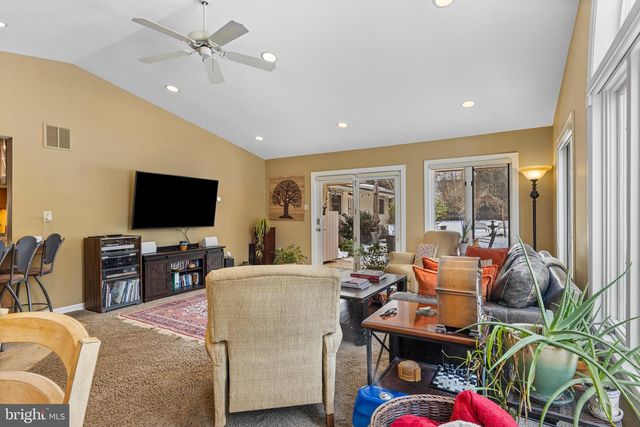 905 HEATHDALE LN, Media, PA 19063