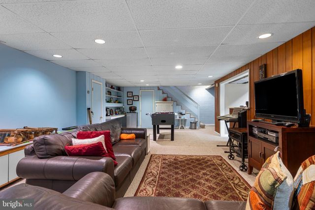 905 HEATHDALE LN, Media, PA 19063