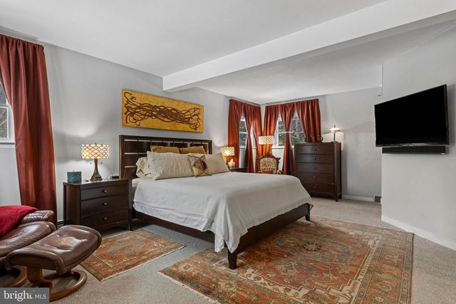 905 HEATHDALE LN, Media, PA 19063