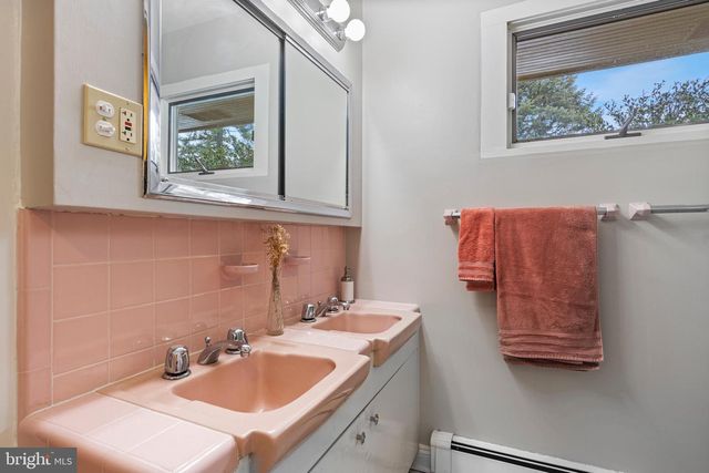 905 HEATHDALE LN, Media, PA 19063