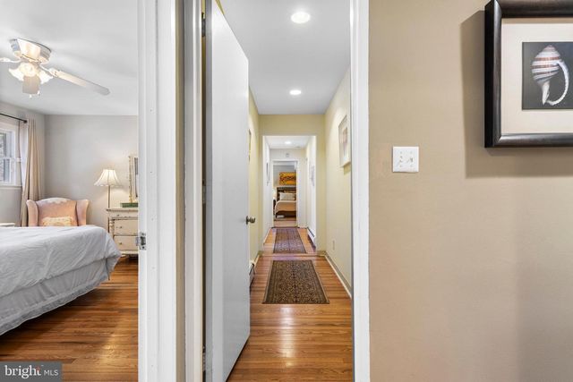 905 HEATHDALE LN, Media, PA 19063