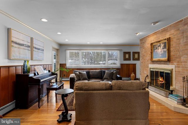 905 HEATHDALE LN, Media, PA 19063