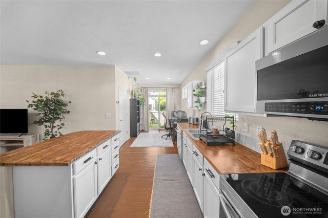 5240 54th Avenue SE, Lacey, WA 98503