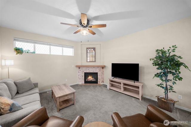5240 54th Avenue SE, Lacey, WA 98503