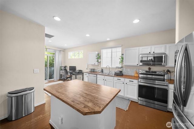 5240 54th Avenue SE, Lacey, WA 98503