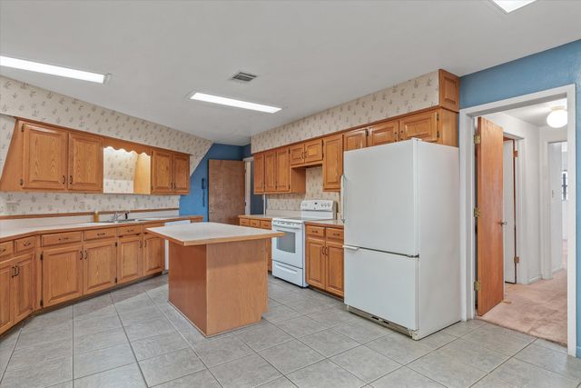 1307 Big Rock Street, Canton, TX 75103