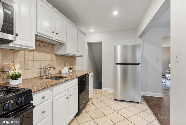 1837 DARRICH DR, Parkville, MD 21234