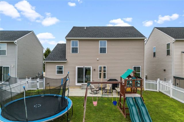 7233 River Birch Street, Tipp City, OH 45371