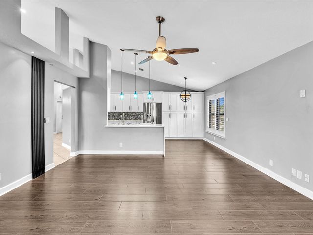 6124 Royal Birkdale Drive, Lake Worth, FL 33463