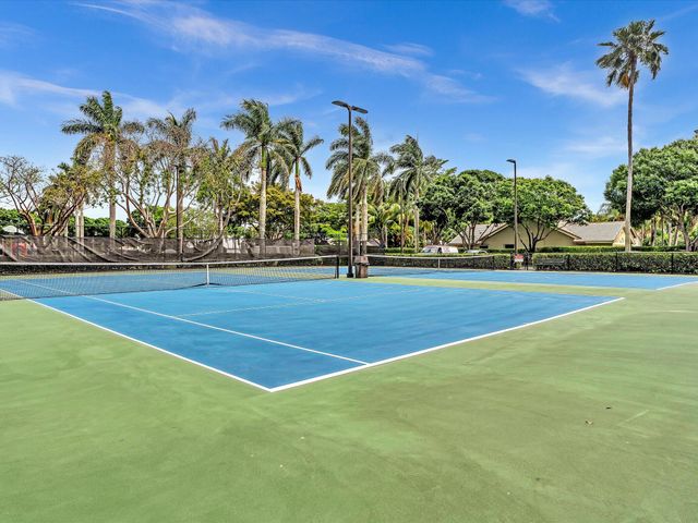 6124 Royal Birkdale Drive, Lake Worth, FL 33463