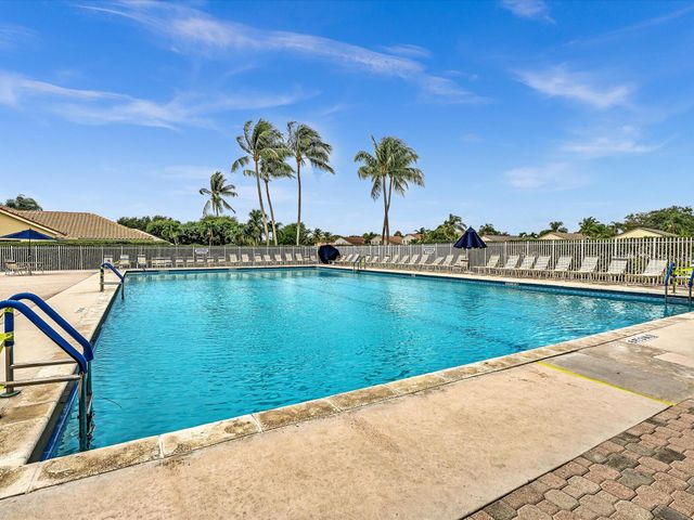 6124 Royal Birkdale Drive, Lake Worth, FL 33463