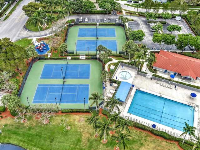 6124 Royal Birkdale Drive, Lake Worth, FL 33463
