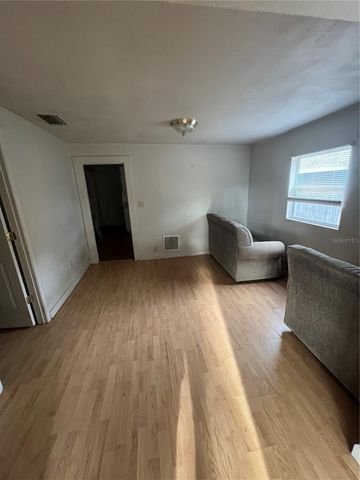 8315 N 14TH STREET, Tampa, FL 33604