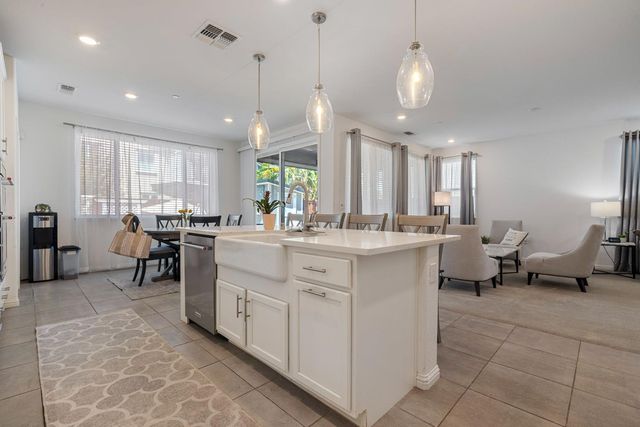 2831 Penrose Ln, Lathrop, CA 95330