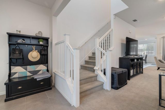 2831 Penrose Ln, Lathrop, CA 95330