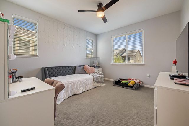 2831 Penrose Ln, Lathrop, CA 95330