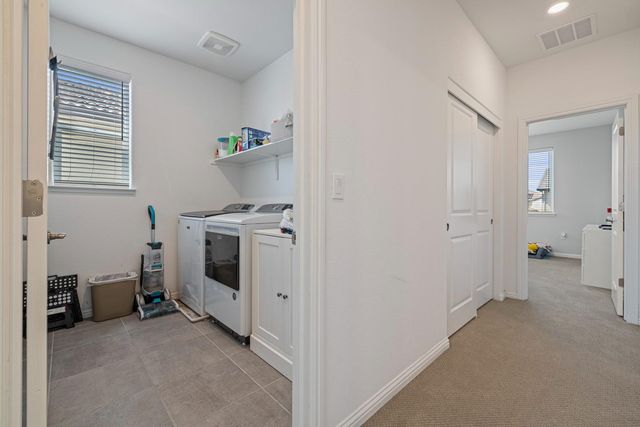 2831 Penrose Ln, Lathrop, CA 95330