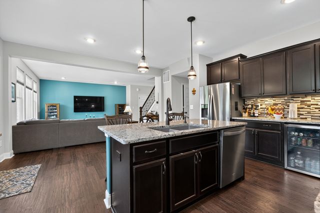 858 Lakerun Lane, Erlanger, KY 41018