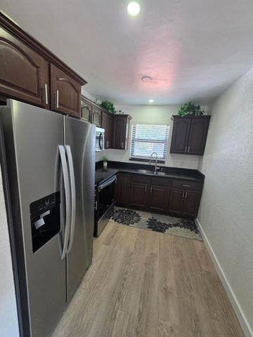 320 Sterling Avenue, Delray Beach, FL 33444