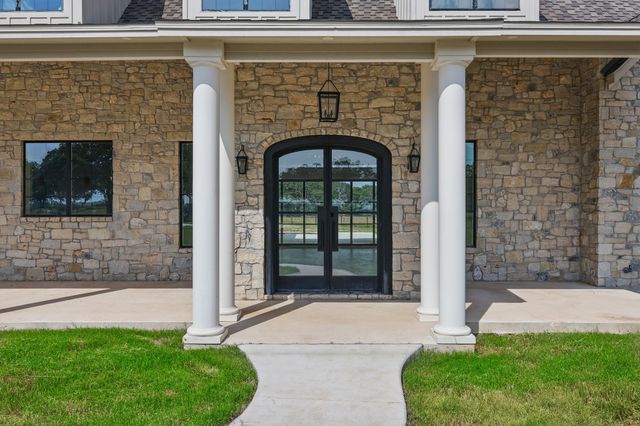 623 Lake Valley Road, Sunset, TX 76270