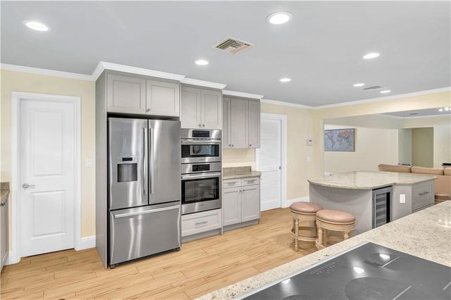 500 Gardenia Lane, Vero Beach, FL 32963