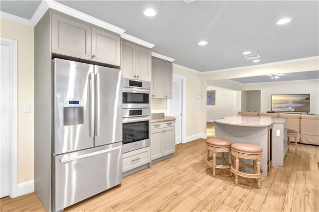 500 Gardenia Lane, Vero Beach, FL 32963