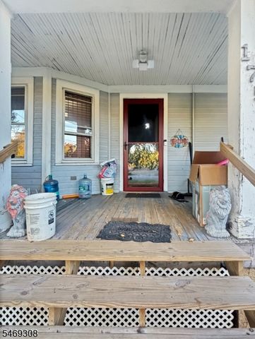 175 S Lincoln Ave, Middlesex Boro, NJ 08846