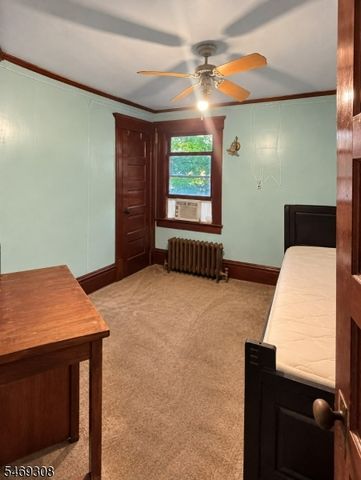 175 S Lincoln Ave, Middlesex Boro, NJ 08846