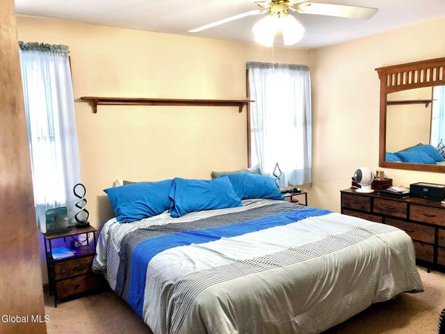 17 Herald Drive, Queensbury, NY 12804