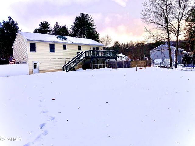 17 Herald Drive, Queensbury, NY 12804