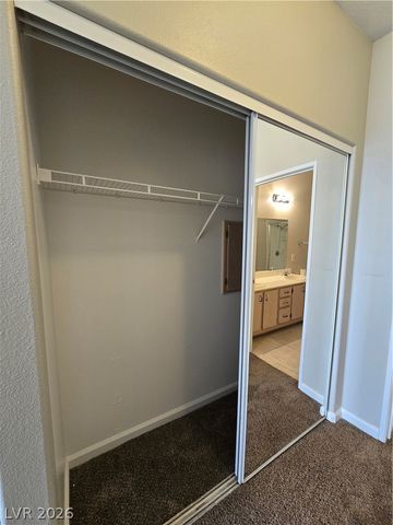 1900 North Torrey Pines Drive 118, Las Vegas, NV 89108